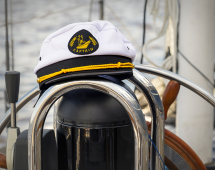 A novelty Britannia Captain's hat.