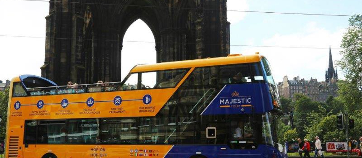 edinburgh tour bus