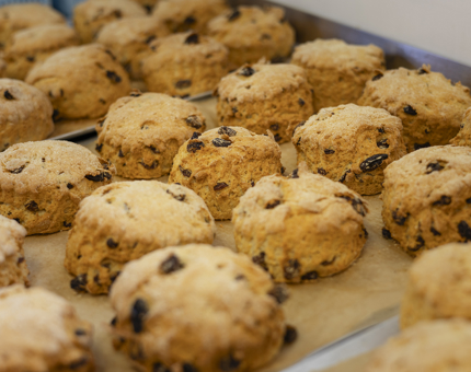A tray of fruit scones. 
