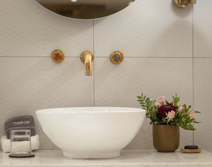 Fingal Ornsay bathroom sink detail.