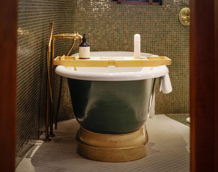 A rolltop bathtub aboard Fingal Hotel. 